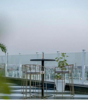 Luxe Escapes